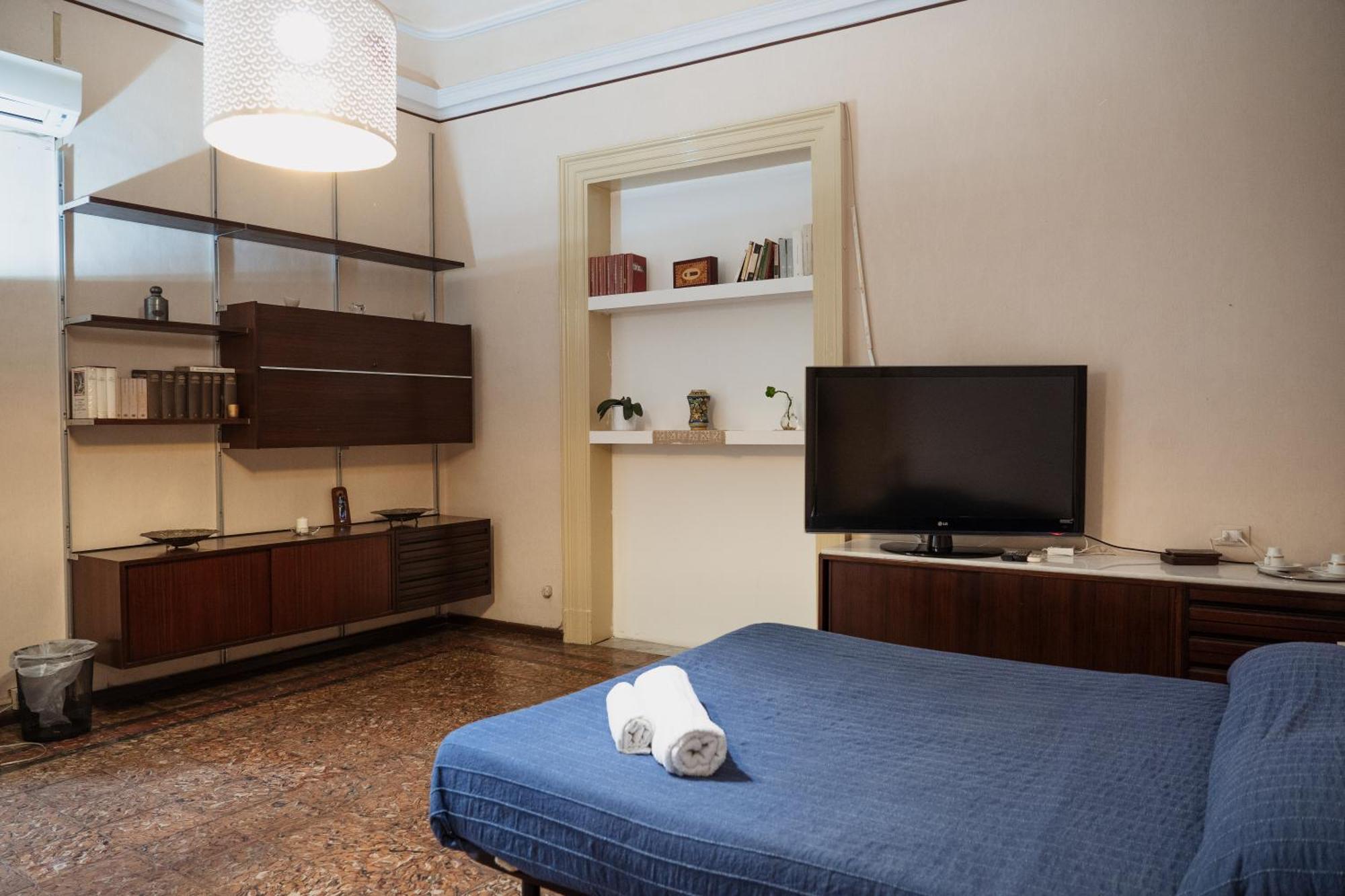 לינה וארוחת בוקר קטאניה Bed And Books מראה חיצוני תמונה