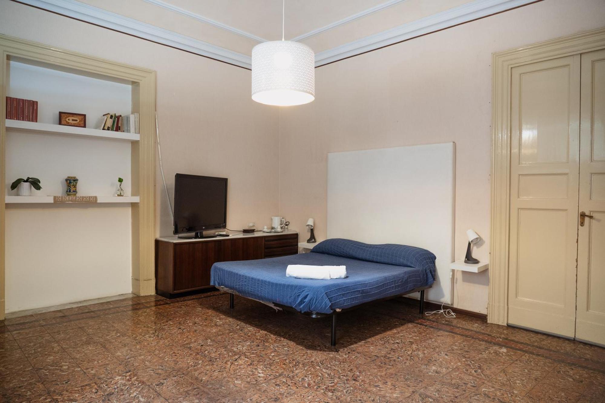לינה וארוחת בוקר קטאניה Bed And Books מראה חיצוני תמונה